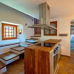 Karst House Zan Pliskovica With Private Pool * Dutovlje