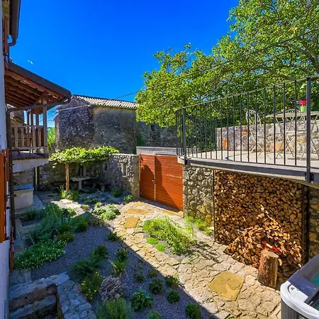 Karst House Zan Pliskovica With Private Pool