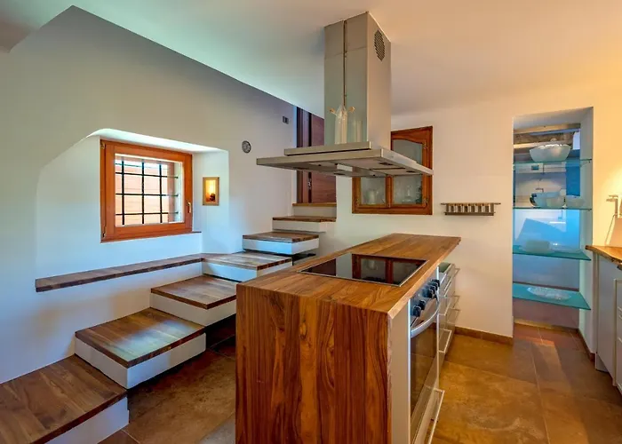 Karst House Zan Pliskovica With Private Pool * Dutovlje