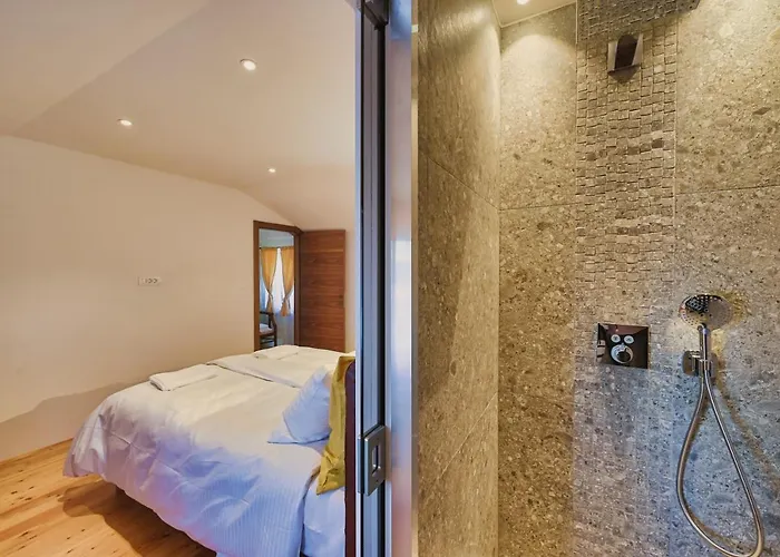 ヴィラ Karst House Zan Pliskovica With Private Pool Dutovlje