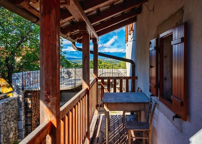 ヴィラ Karst House Zan Pliskovica With Private Pool *