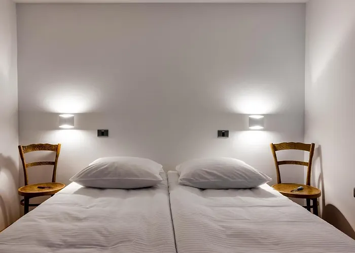 Villa Karst House Zan Pliskovica With Private Pool Dutovlje