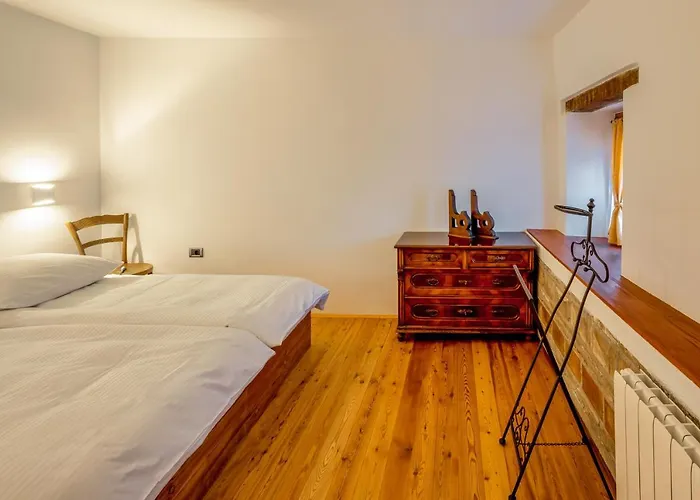 Karst House Zan Pliskovica With Private Pool Villa