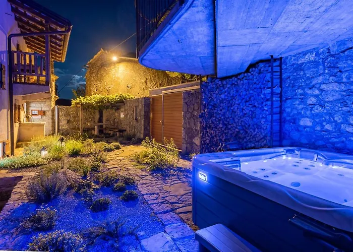 Karst House Zan Pliskovica With Private Pool Dutovlje