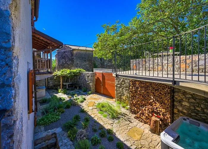 Karst House Zan Pliskovica With Private Pool