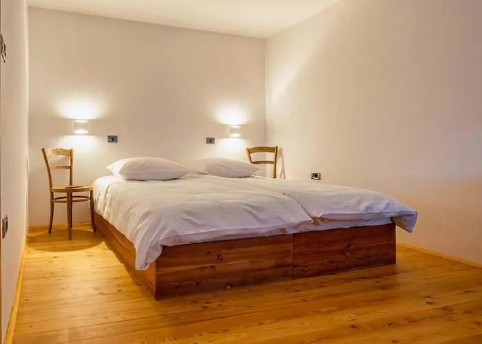 ヴィラ Karst House Zan Pliskovica With Private Pool Dutovlje